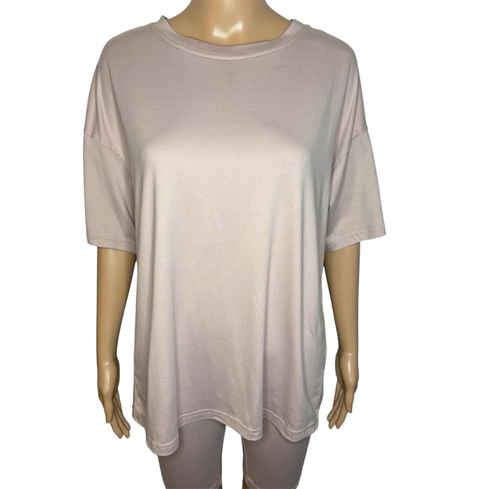 Simplee Solid Beige Super Soft Oversized Crewneck T-Shirt & Biker Shorts Set - Picture 3 of 12